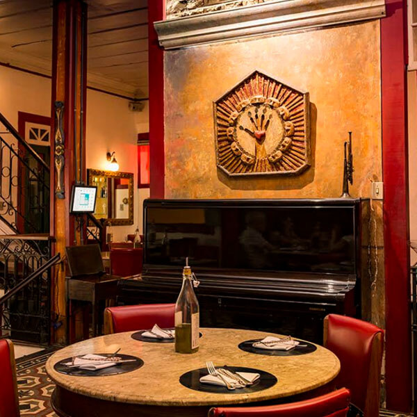 Foto: Escadabaixo Bar Cozinha Brasileira, 2017 (Google)